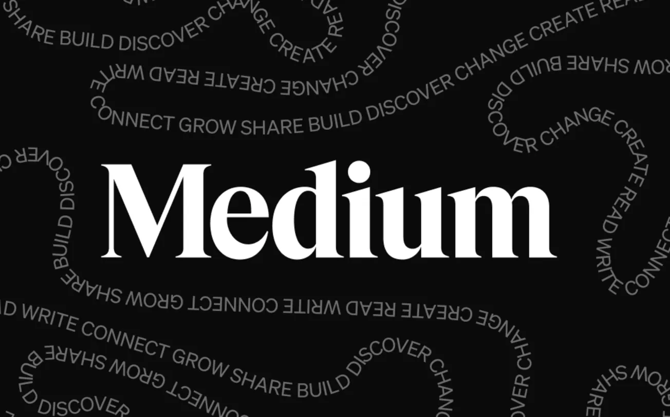 Medium vieta i contenuti generati dall'IA nel suo programma partner a pagamento