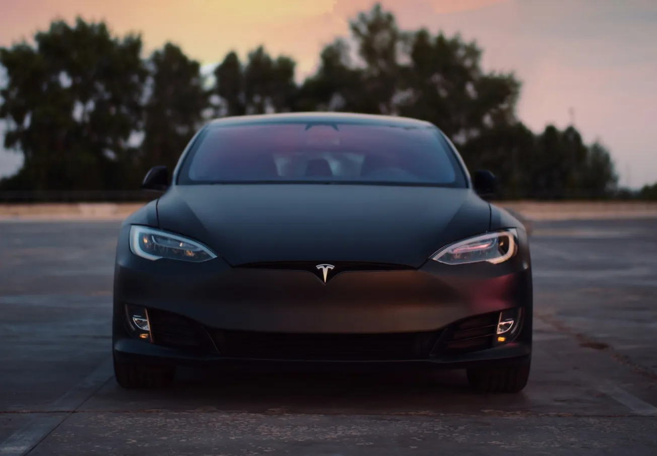 Le Tesla possono ancora essere rubate con un attacco radio "cheap" nonostante la nuova tecnologia keyless